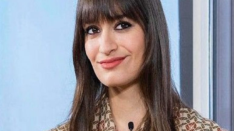 Clara Luciani, Enceinte Et Rayonnante : Une Nouvelle Étape De Vie - Buzzito